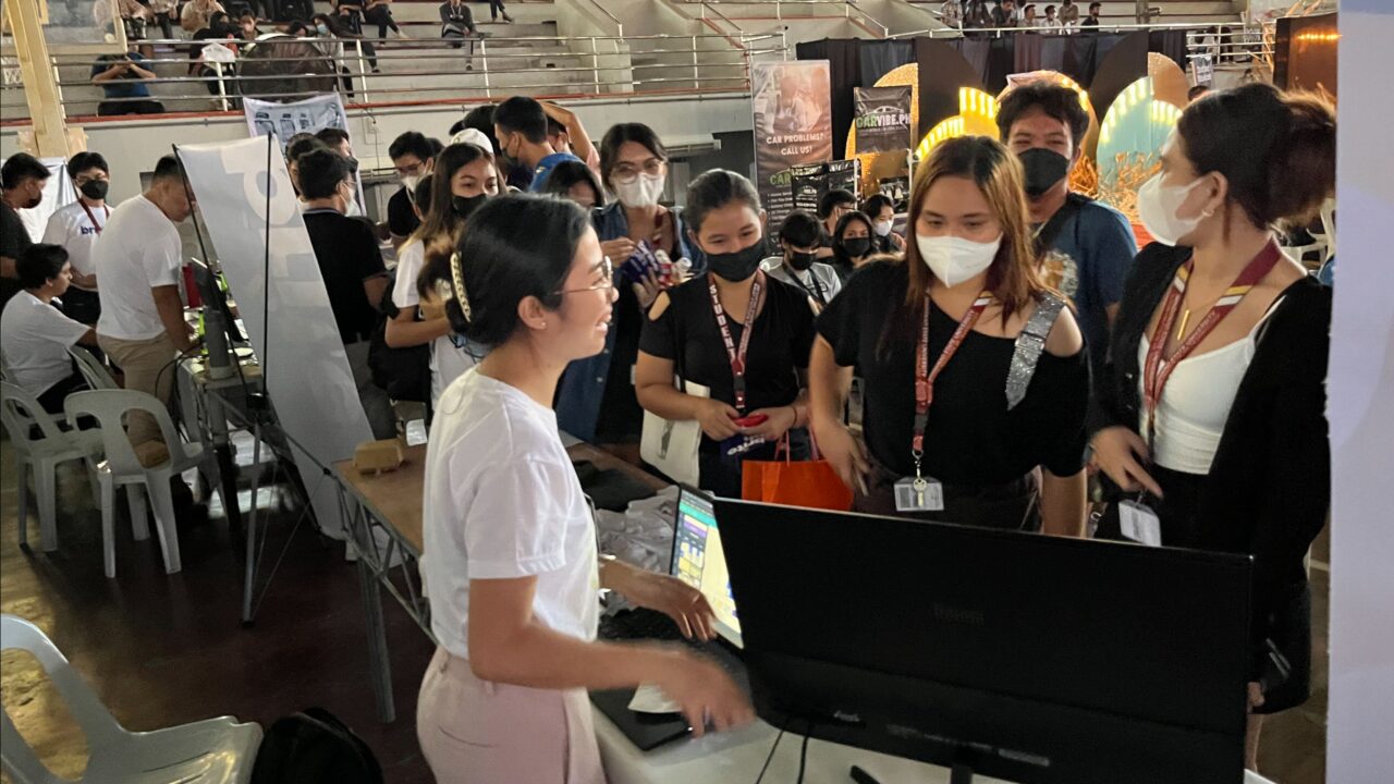 Pic-A-Talk at Iligan City’s First Ever Campus Devcon | Pic-A-Talk