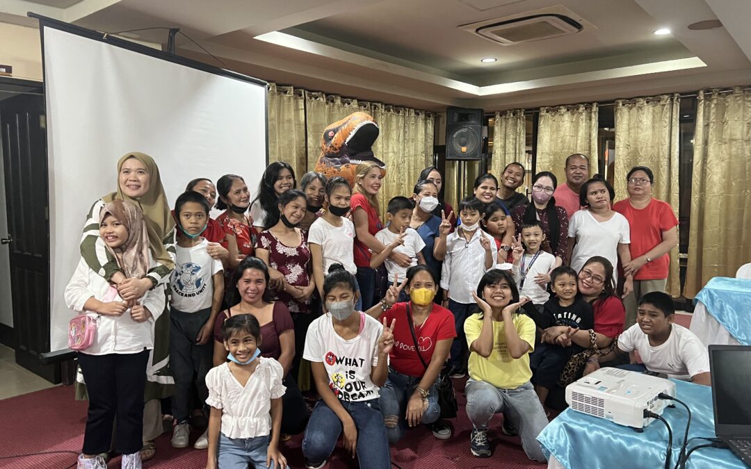 Pic-A-Talk Ends 2022 With Laughter: SPED Center Gift Giving at Iligan City